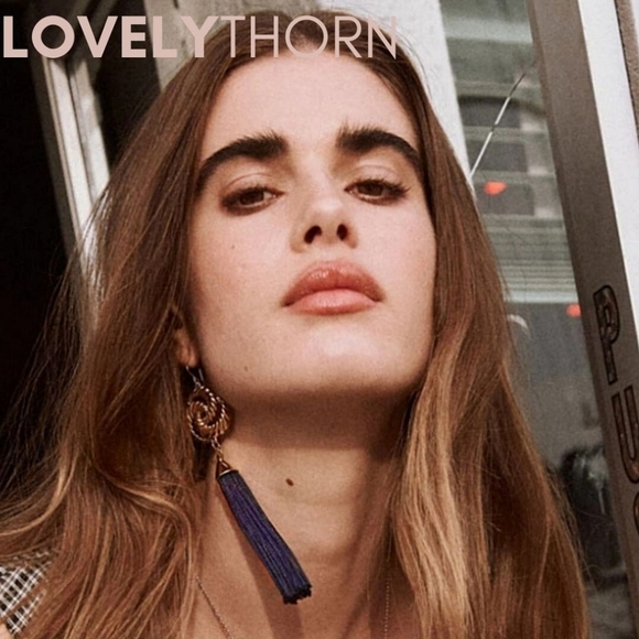 VANESSA MOONEY // white valleta tassel earrings - Picture 5 of 5